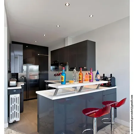 Ref 843 - Croisette - Sea View For Rent Cannes